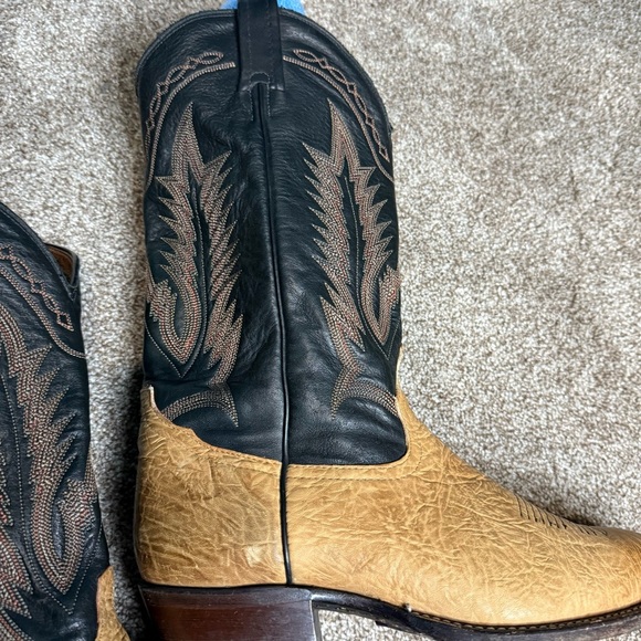 Tony Lama Men's Tan and Black Western Boots - Picture 9 of 14